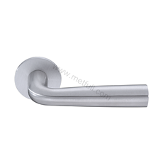 SL-122 (Solid door lever handle)