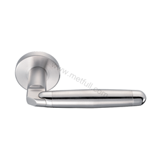 SL-013 (Solid door lever handle)