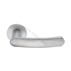 SL-040 (Solid door lever handle)